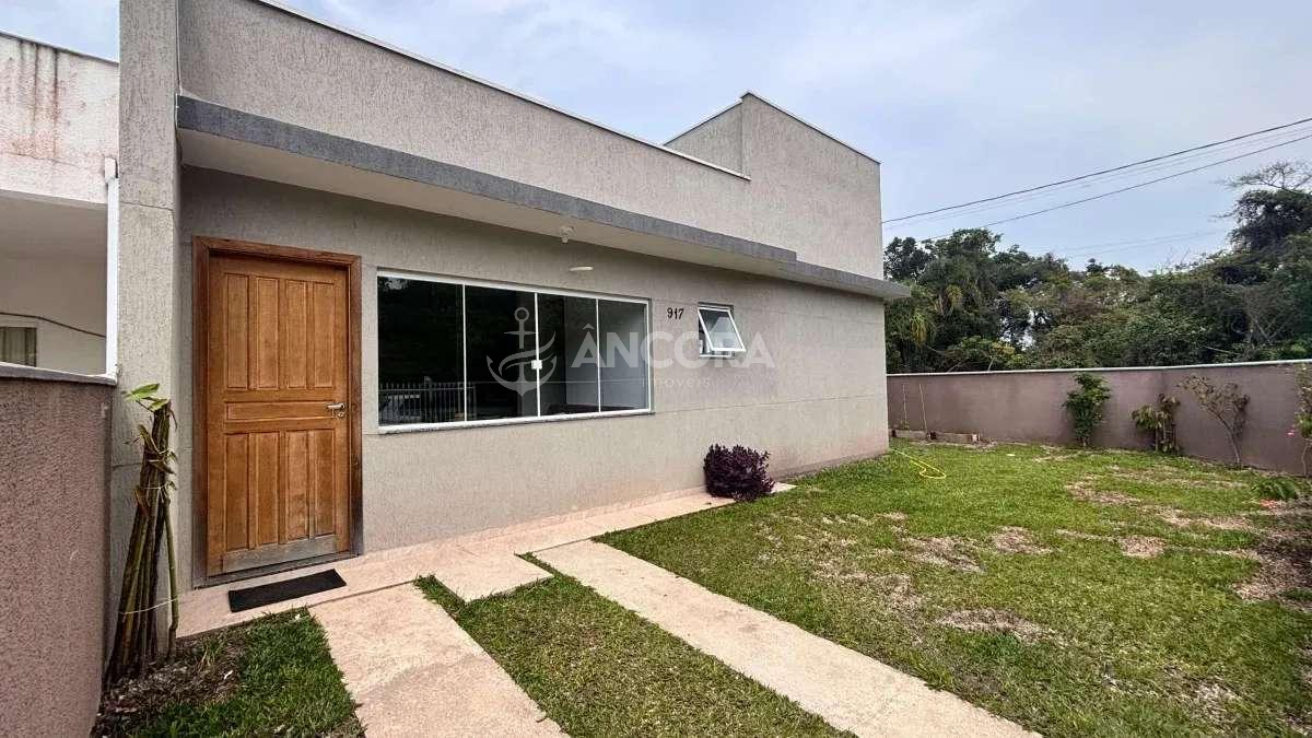 Casa à venda em Itapoá, Brandalize, com 2 quartos