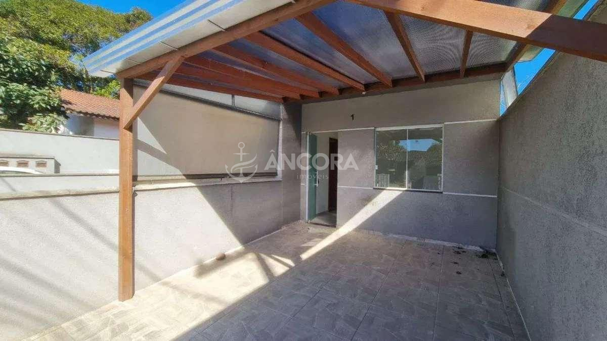 Casa à venda em Itapoá, com 02 quartos, no Balneário Brasília