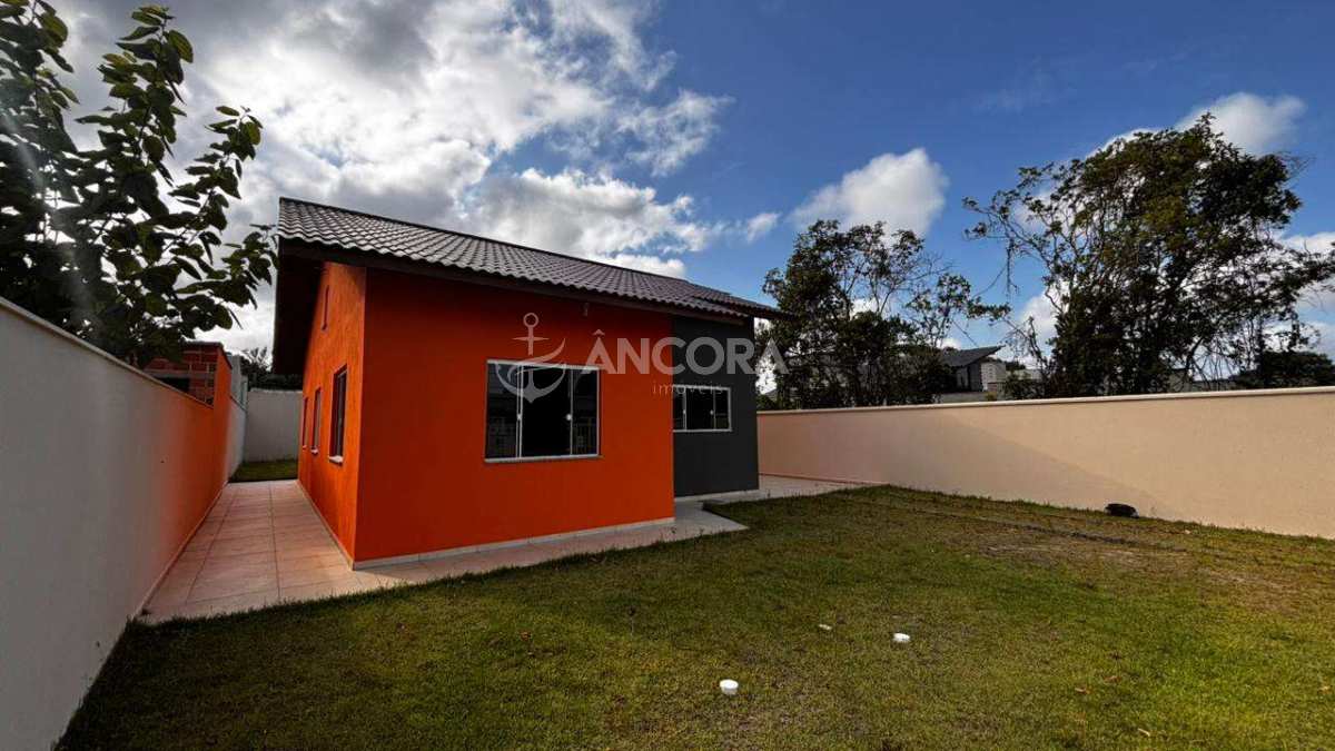 Casa à venda em Itapoá, São José, com 3 quartos, 80,57m²