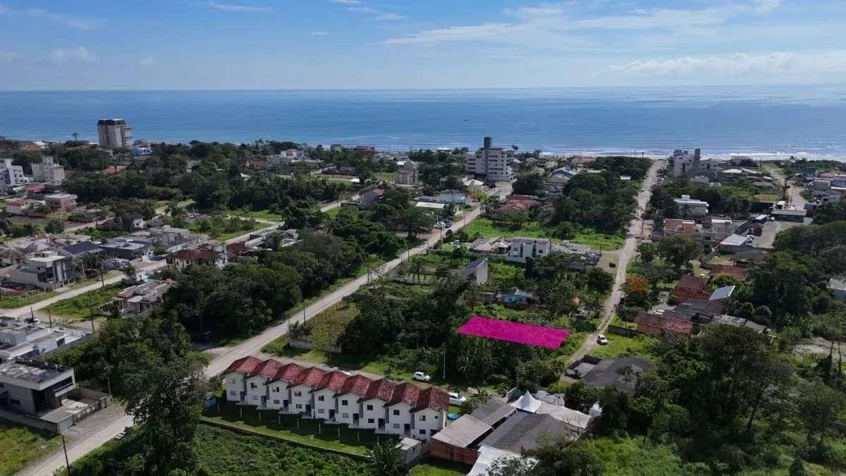Terreno à venda em Itapoá, Mariluz, 384m²